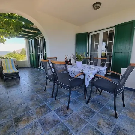 別荘 Mirta ベリ・ラット